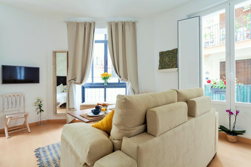 Hostly Acetres 1A Loft In City Center, Comunal Terrace, Fibre,Parking Optional Sevilla Eksteriør bilde