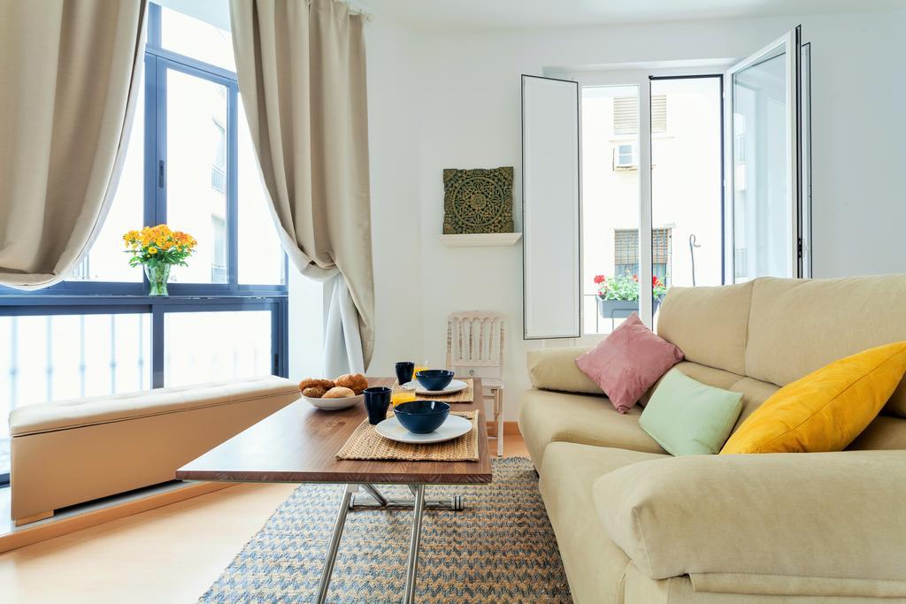 Hostly Acetres 1A Loft In City Center, Comunal Terrace, Fibre,Parking Optional Sevilla Eksteriør bilde