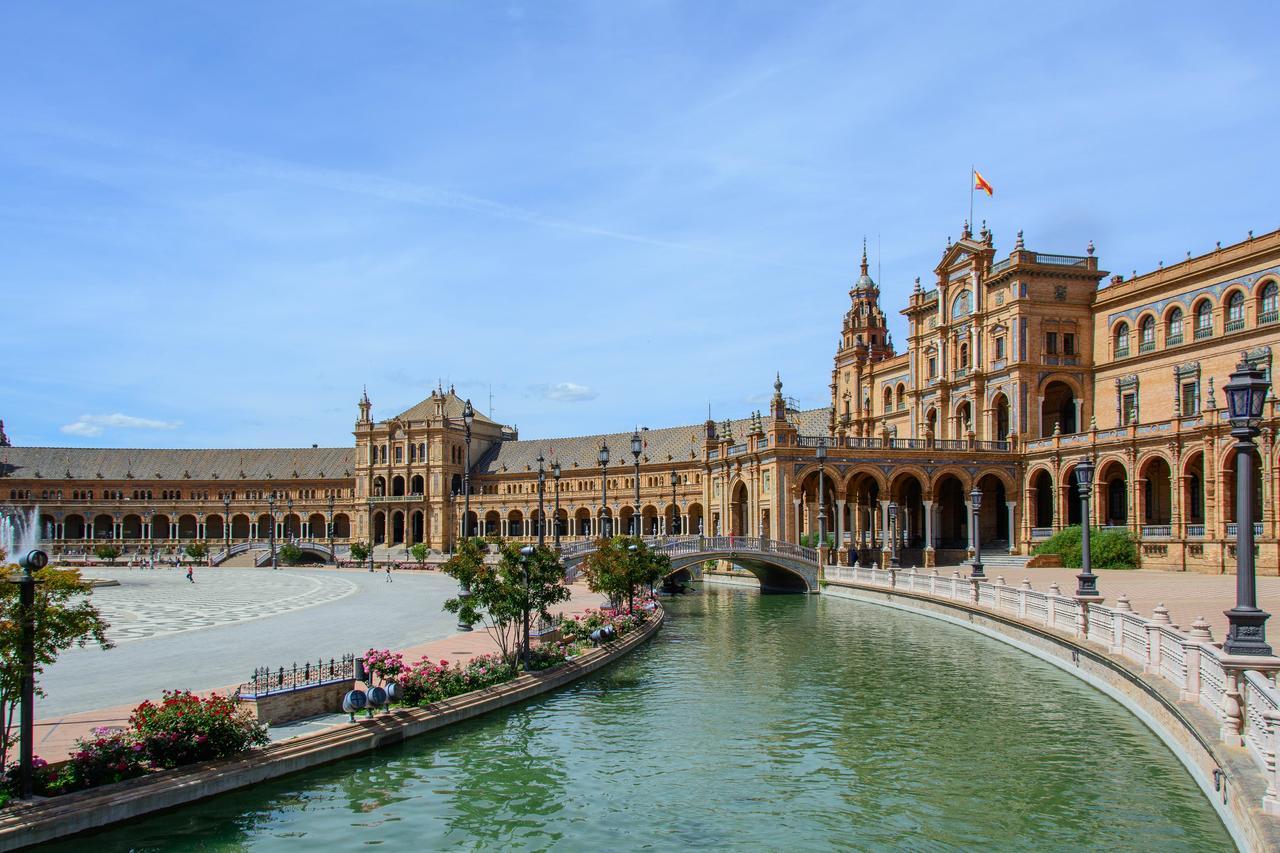 Hostly Acetres 1A Loft In City Center, Comunal Terrace, Fibre,Parking Optional Sevilla Eksteriør bilde